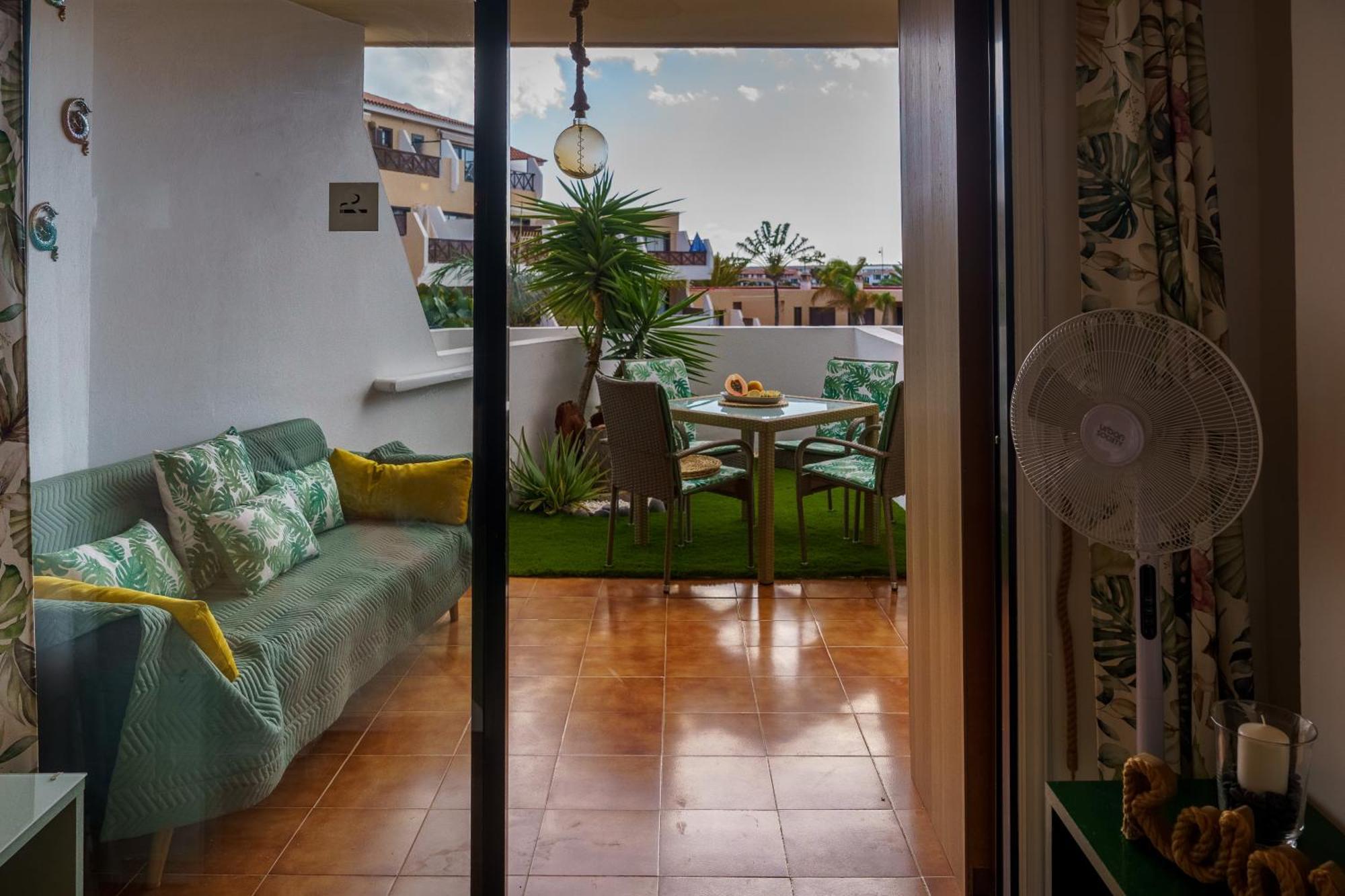 Forest Flat - Big Heated Pool, Terrace, Tv Channels, Golf Courses San Miguel de Abona Luaran gambar