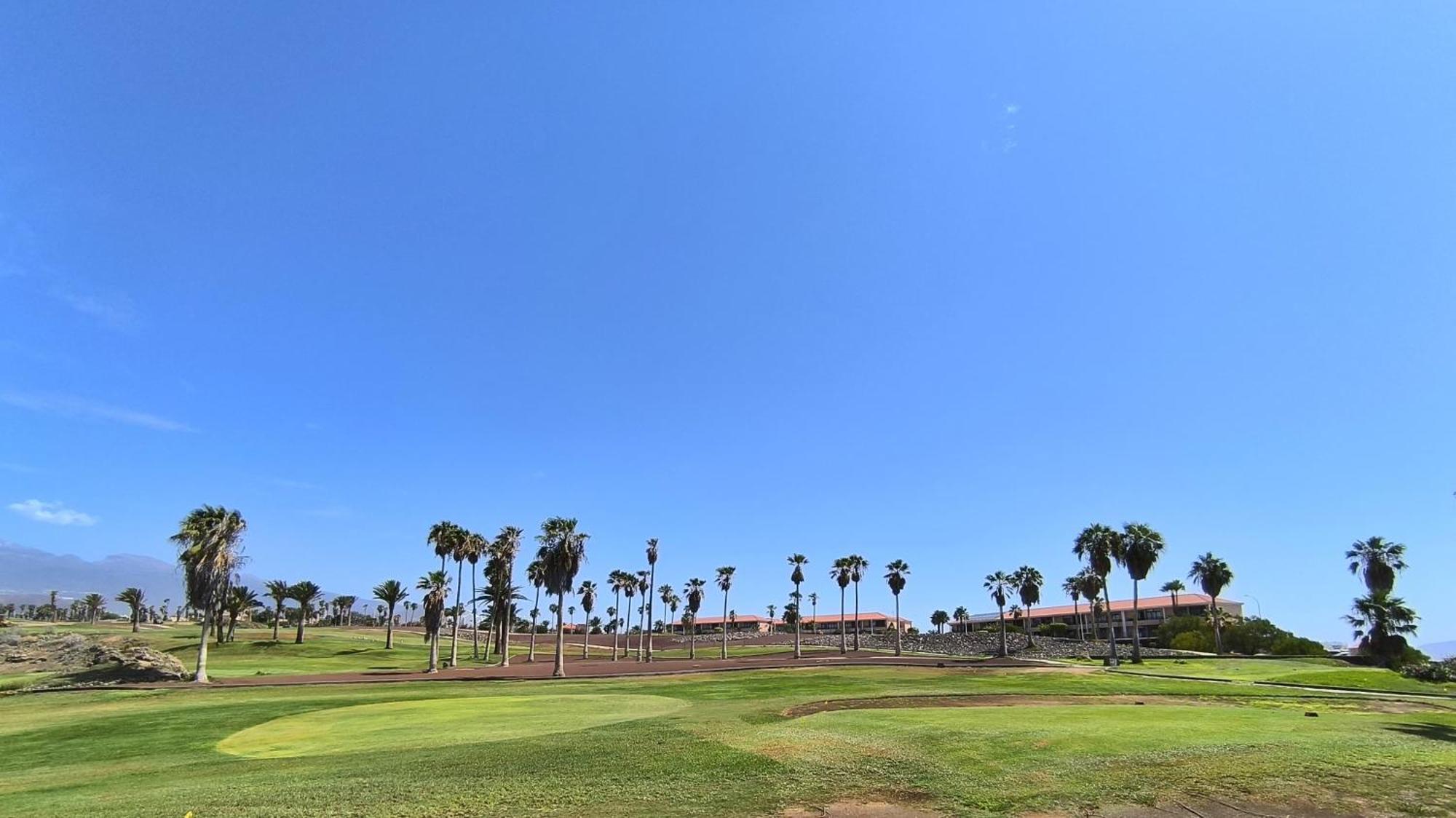 Forest Flat - Big Heated Pool, Terrace, Tv Channels, Golf Courses San Miguel de Abona Luaran gambar
